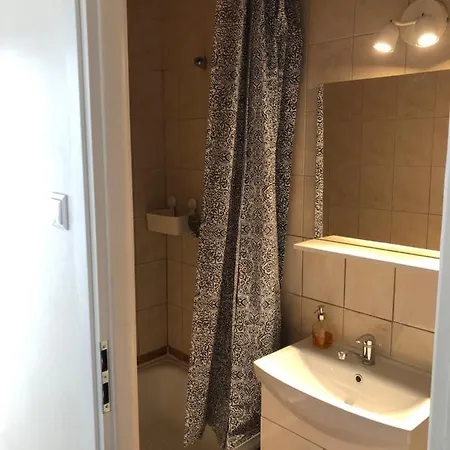 Quarto em Acomodações Particulares Gdynianka